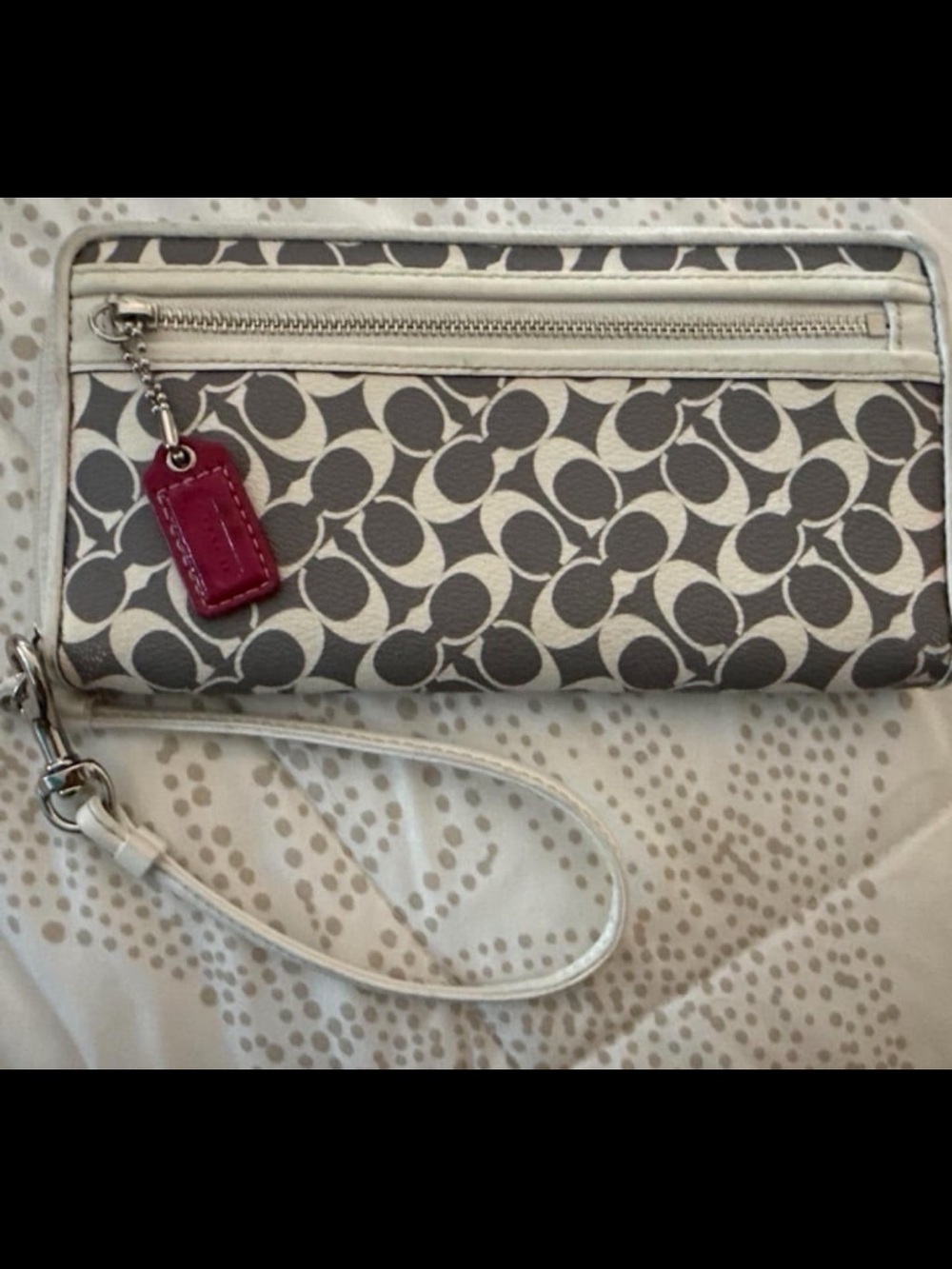 Coach bundle - Picture 2 of 5